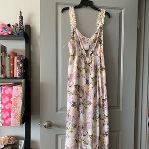 Floral lace maxi dress